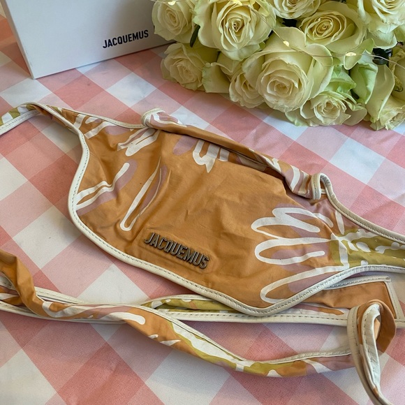 JACQUEMUS BELT BAG - Picture 2 of 7